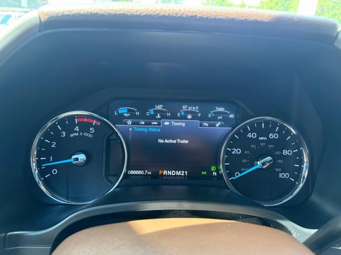 Used 2019 Ford F350 King Ranch w/ King Ranch Ultimate Package AWD/4WD image 31