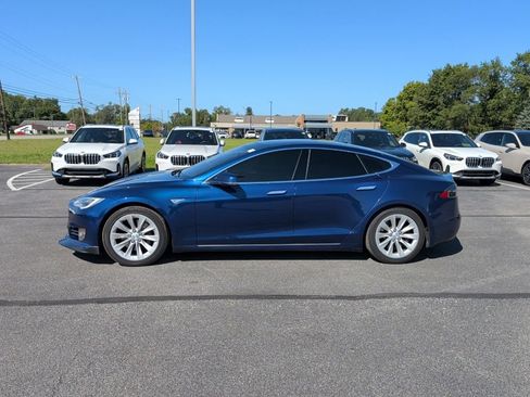 Used 2016 Tesla Model S 90D AWD/4WD image 3