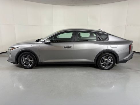 Used 2025 Kia K4 FWD image 5
