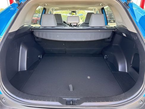 Used 2020 Toyota RAV4 XLE Premium image 22