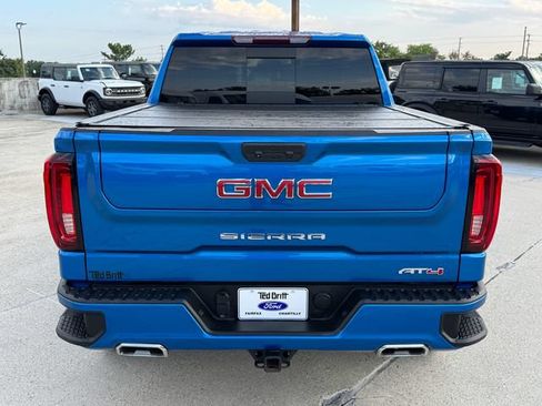 Used 2022 GMC Sierra 1500 AT4 w/ AT4 Preferred Package AWD/4WD image 6