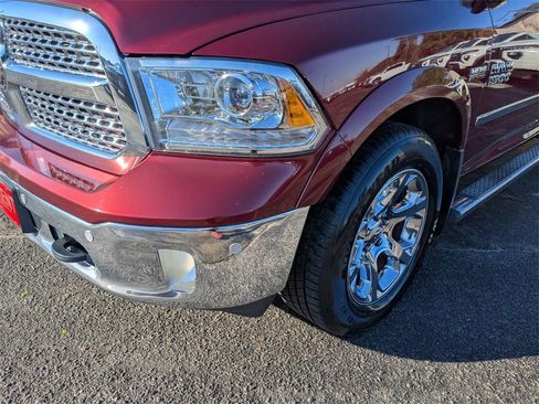 Used 2017 RAM 1500 Laramie w/ Convenience Group image 8