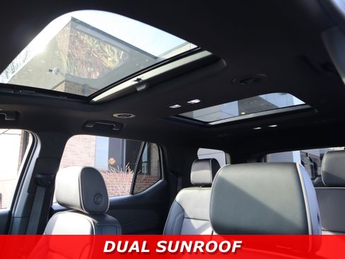 Used 2024 Chevrolet Traverse Premier w/ Redline Edition image 29