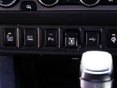 Certified 2020 Toyota Tacoma TRD Pro AWD/4WD image 39