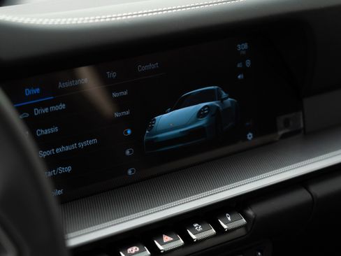 Certified 2026 Porsche 911 Carrera 4S image 26