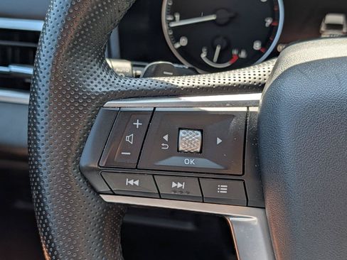 Used 2025 Mitsubishi Outlander SE FWD image 23