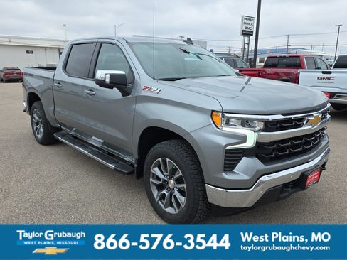 New 2026 Chevrolet Silverado 1500 LT w/ Z71 Off-Road Package AWD/4WD image 2