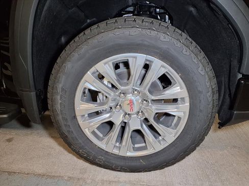 New 2026 GMC Sierra 1500 Denali w/ Technology Package image 5