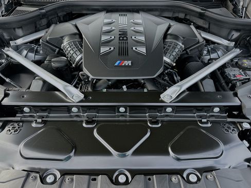 New 2027 BMW X6 M60i AWD/4WD image 25
