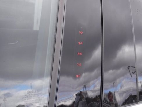 Used 2020 Lincoln Nautilus Reserve w/ Cargo Utility Package image 5