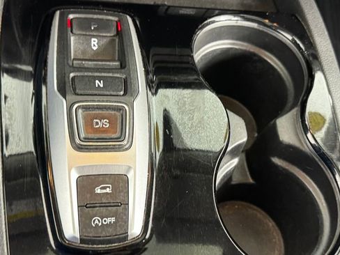 Used 2017 Honda Pilot Touring image 30