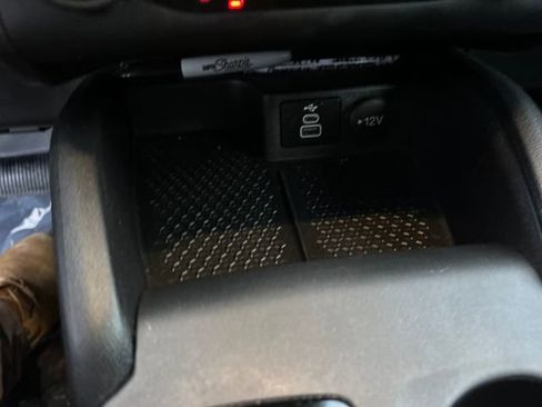 Used 2024 Ford Bronco Sport Badlands image 23