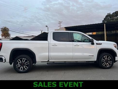Used 2019 GMC Sierra 1500 AT4 w/ AT4 Premium Package image 3