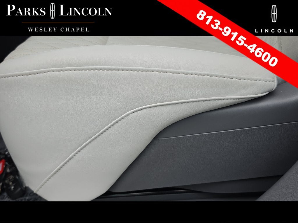 Used 2026 Cadillac Escalade IQ Sport 1 w/ LPO, ONYX Package AWD/4WD image 21