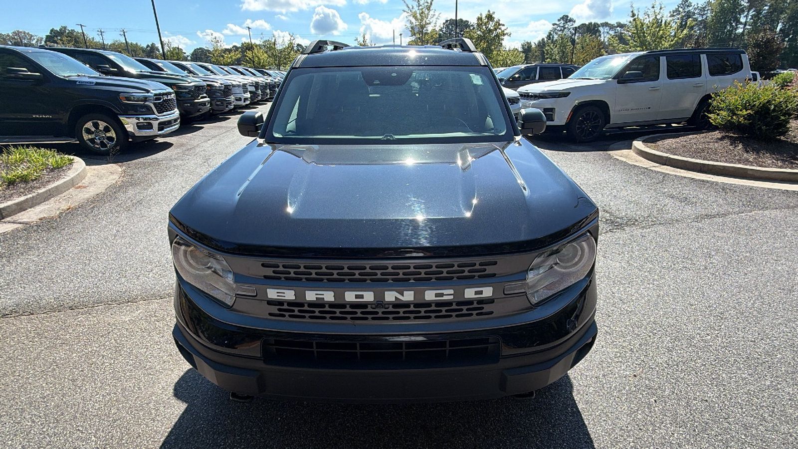 Used 2024 Ford Bronco Sport Badlands AWD/4WD image 3