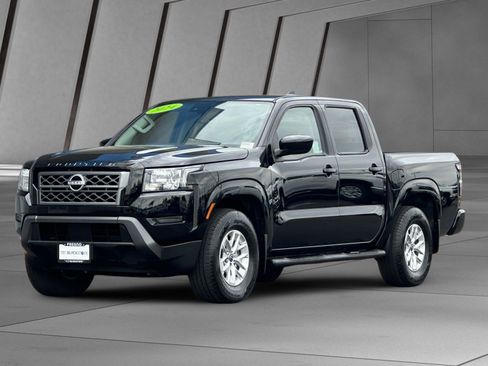 Used 2024 Nissan Frontier SV w/ Technology Package RWD image 8