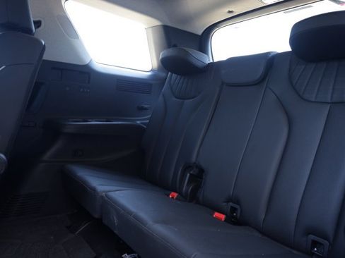 Used 2023 Hyundai Palisade Limited AWD/4WD image 15