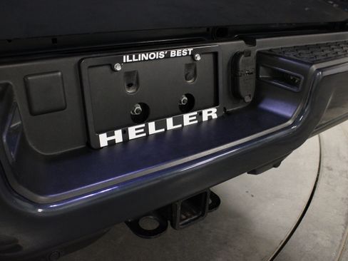 Used 2025 RAM 2500 Big Horn AWD/4WD image 12
