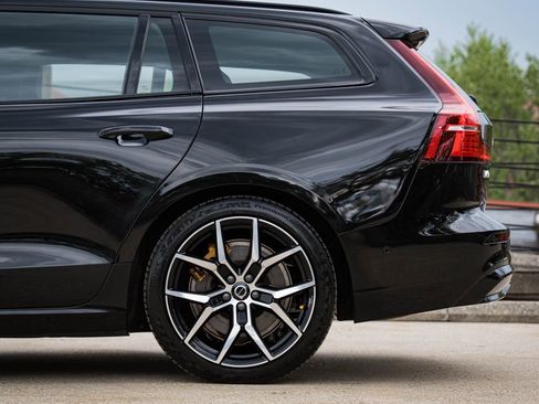Certified 2024 Volvo V60 T8 Polestar AWD/4WD image 4