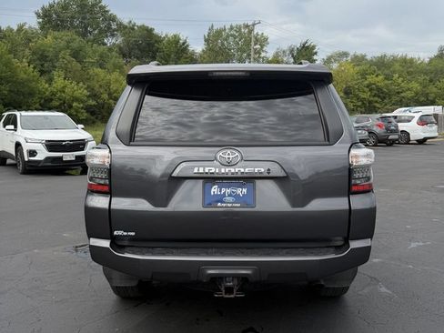 Used 2023 Toyota 4Runner SR5 AWD/4WD image 24