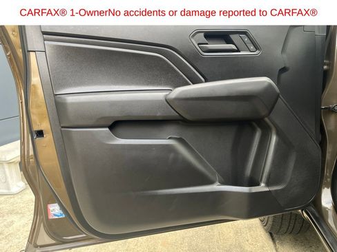 Used 2023 Chevrolet Colorado W/T image 11