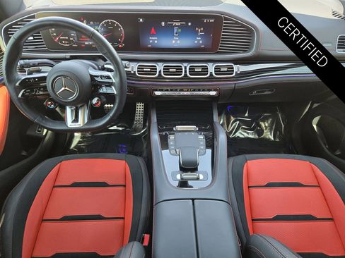 Used 2025 Mercedes-Benz GLE 53 AMG 4MATIC image 2