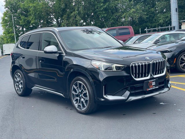 Certified 2023 BMW X1 xDrive28i w/ Premium Package AWD/4WD image 3