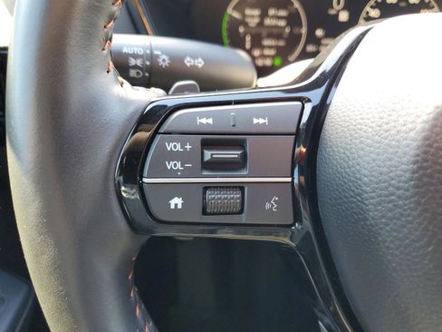 Certified 2025 Honda CR-V Sport Touring image 11