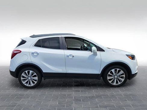 Used 2019 Buick Encore Preferred FWD image 4