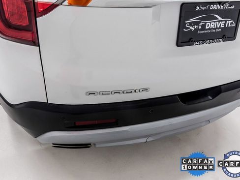 Used 2020 GMC Acadia SLT image 6