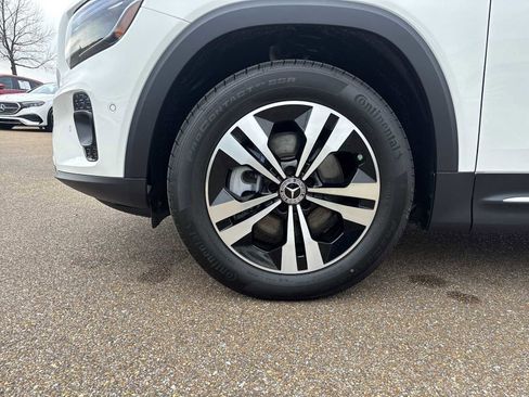 New 2026 Mercedes-Benz GLB 250 image 11