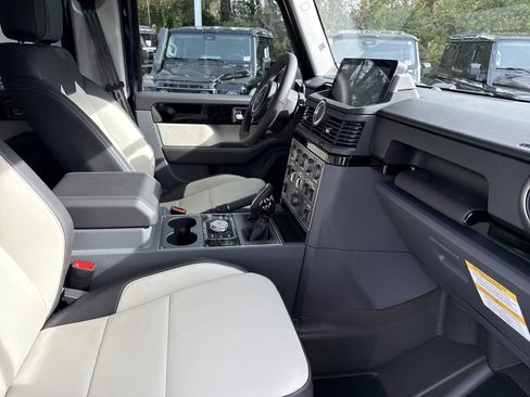 New 2025 INEOS Grenadier Fieldmaster Edition image 32