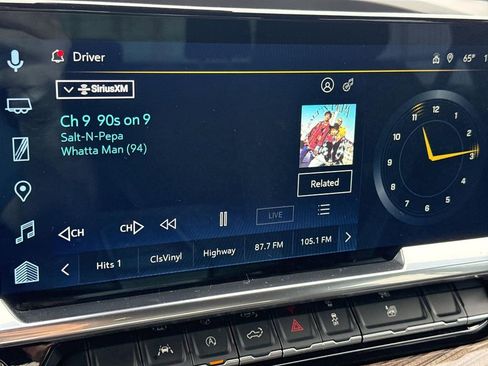 Used 2025 Chevrolet Silverado 1500 LT image 12