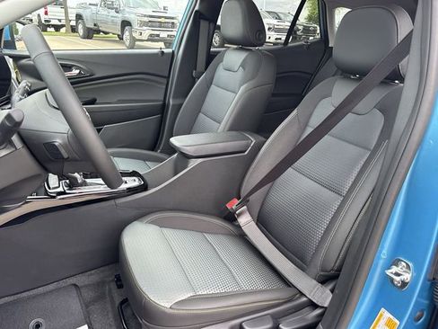 New 2026 Chevrolet Trax LT image 25