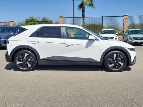 New 2027 Hyundai Ioniq 5 SE RWD image 32