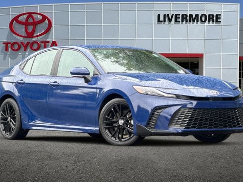 Certified 2025 Toyota Camry SE FWD image 2