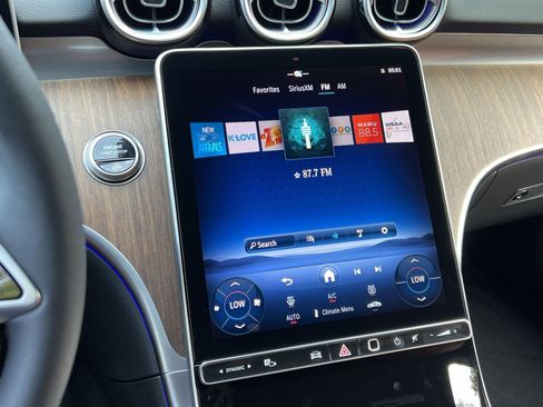 New 2025 Mercedes-Benz C 300 4MATIC Sedan image 16