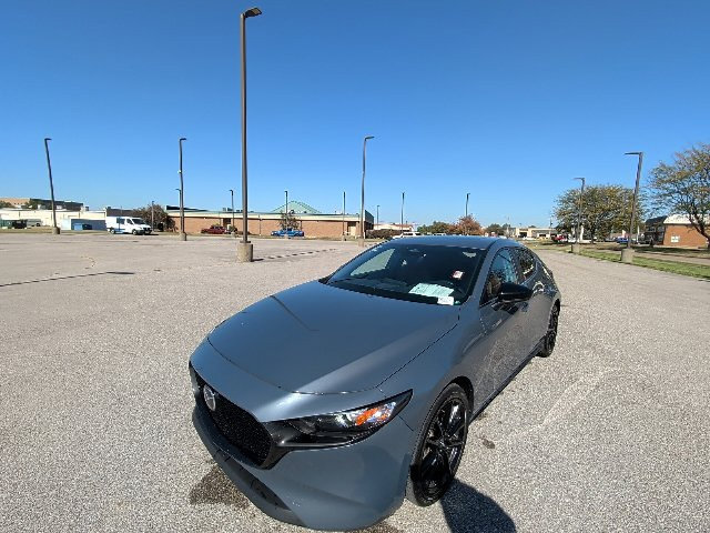 Used 2026 MAZDA MAZDA3 Carbon AWD/4WD image 14