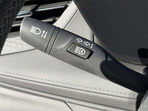 New 2024 Buick Encore GX Avenir w/ Avenir Technology Package image 22