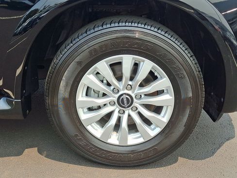 Used 2024 Nissan Armada SV w/ Cargo Package AWD/4WD image 8