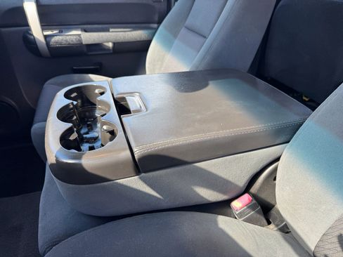 Used 2009 GMC Sierra 1500 SLE w/ Pro Grade Package image 19