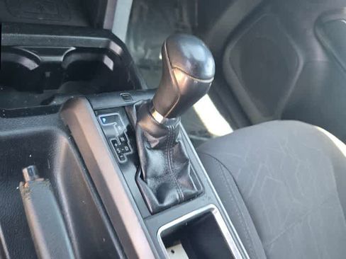 Used 2019 Toyota Tacoma TRD Off-Road AWD/4WD image 13