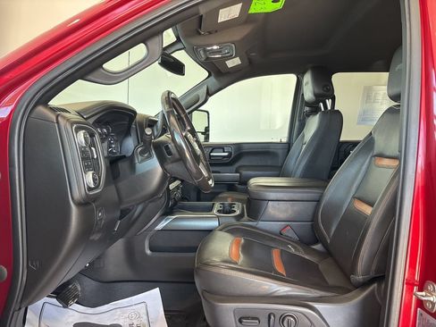 Used 2023 GMC Sierra 2500 AT4 w/ AT4 Preferred Package AWD/4WD image 11