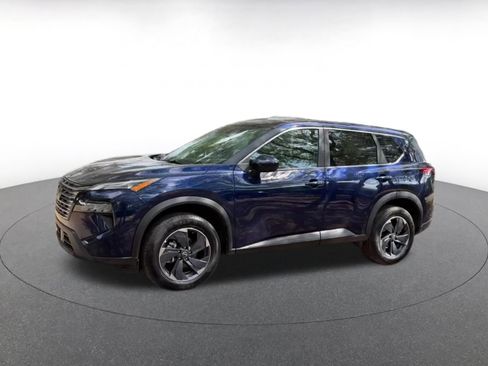 Used 2025 Nissan Rogue SV FWD image 8