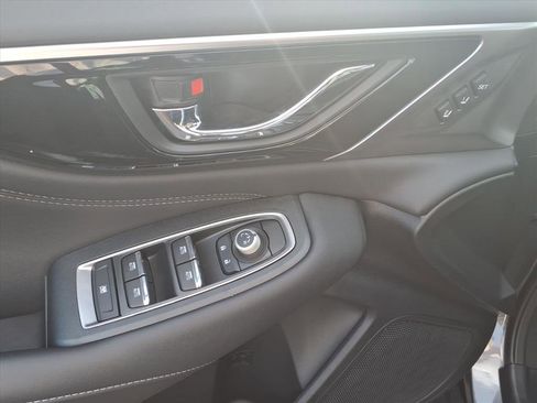 New 2025 Subaru Legacy Limited image 9