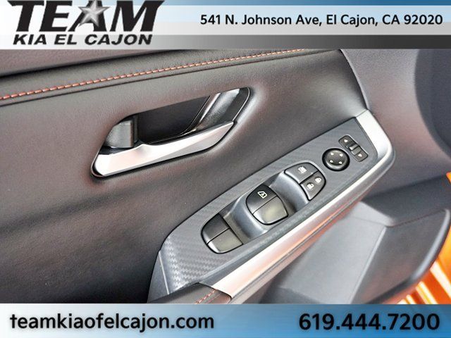 Used 2024 Nissan Sentra SR FWD image 23