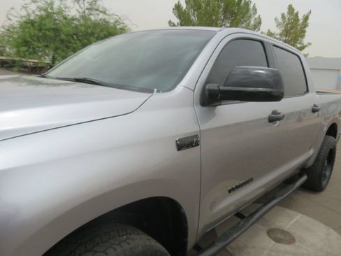 Used 2010 Toyota Tundra 2WD CrewMax w/ Tow Pkg image 8