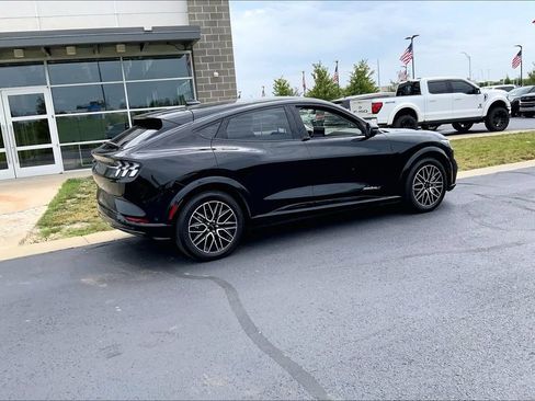 Used 2024 Ford Mustang Mach-E Premium AWD/4WD image 6