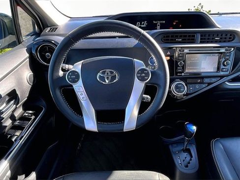 Used 2015 Toyota Prius C Four image 5