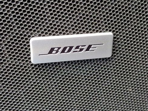 Used 2023 GMC Yukon SLT image 33